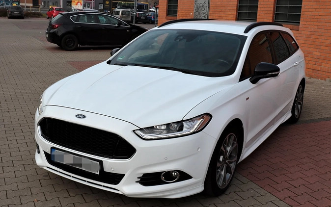 Ford Mondeo cena 67900 przebieg: 198978, rok produkcji 2018 z Wałbrzych małe 781